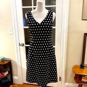 Ralph Lauren Black and White Polka Dot Midi Dress. V-neck. Size 6.